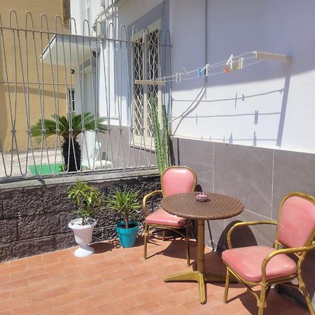 La Primavera Apartment Ercolano Luaran gambar